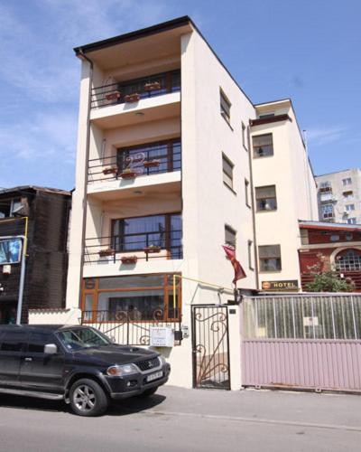 Ave Hotel Victoriei Bucharest Luaran gambar