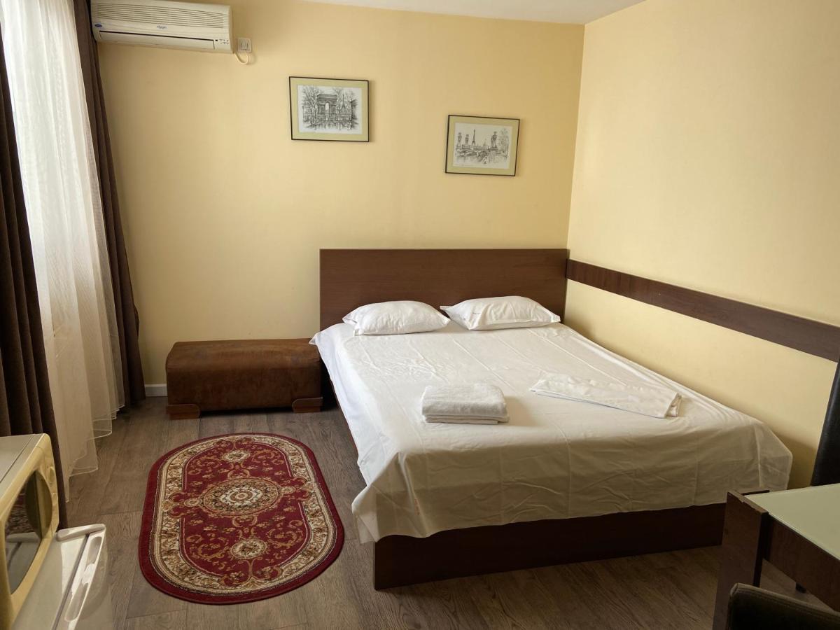 Ave Hotel Victoriei Bucharest Luaran gambar