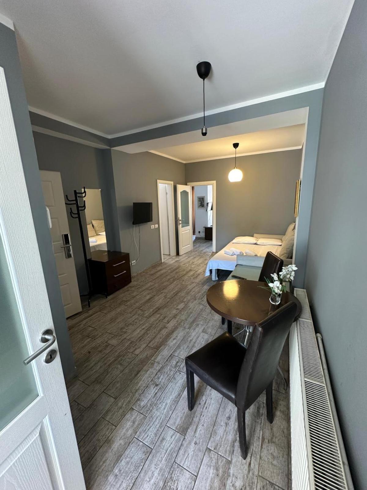 Ave Hotel Victoriei Bucharest Luaran gambar