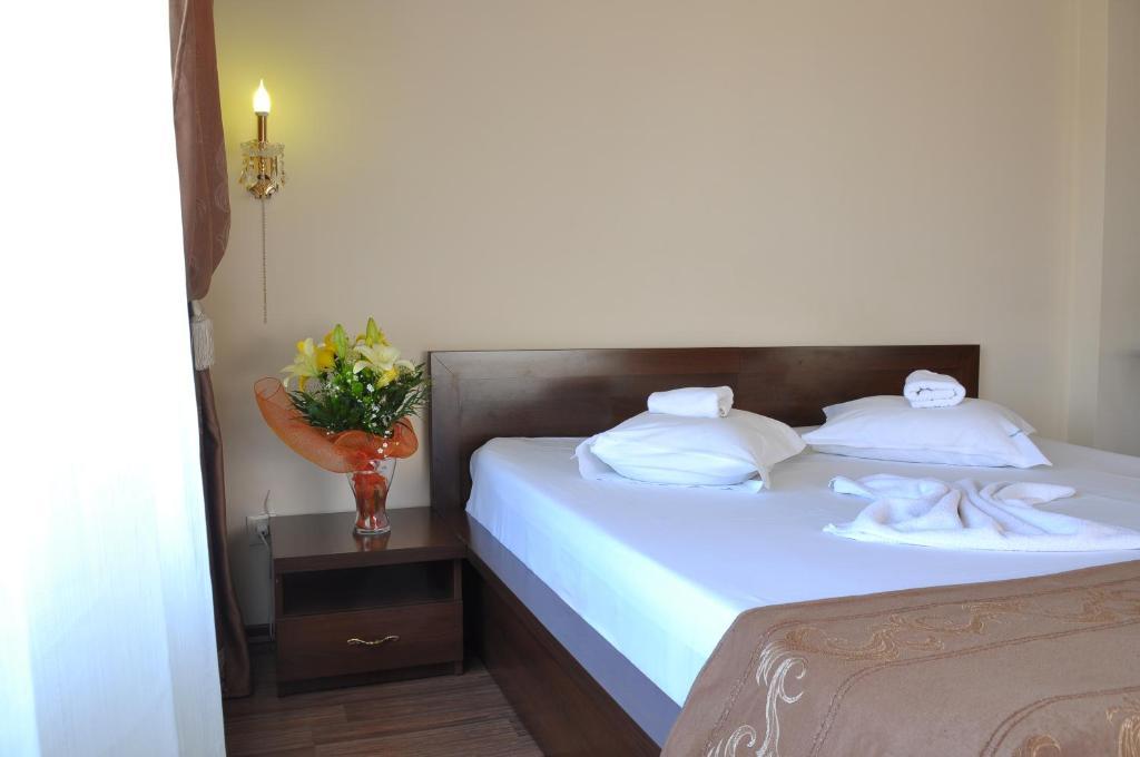 Ave Hotel Victoriei Bucharest Luaran gambar